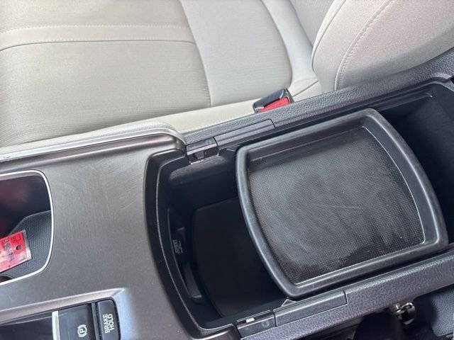 Used 2020 Honda Accord EX image 27