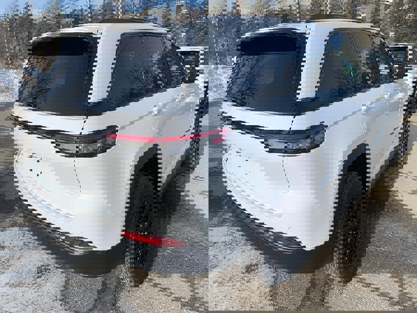 New 2026 Jeep Grand Cherokee Altitude image 5