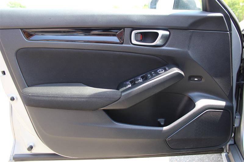 Used 2022 Honda Civic EX image 11
