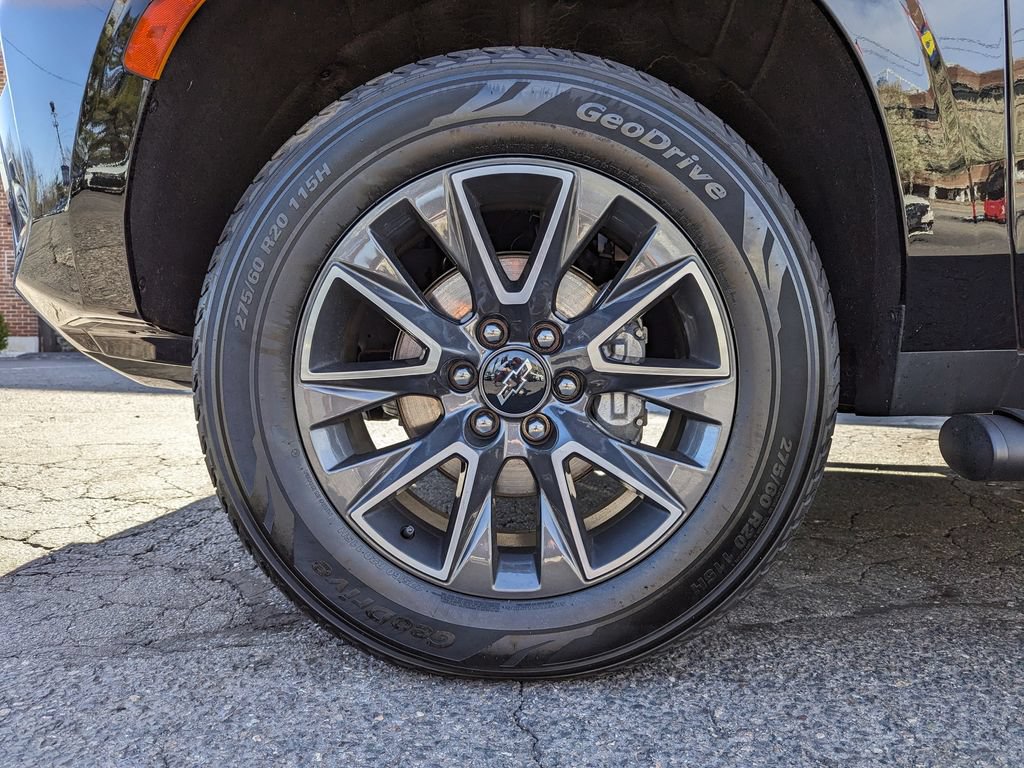 Used 2023 Chevrolet Tahoe Z71 AWD/4WD image 49