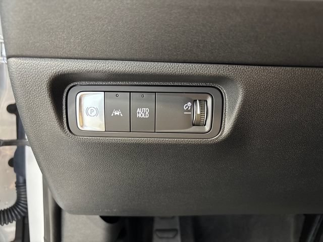 Used 2025 Honda Prologue EX image 14