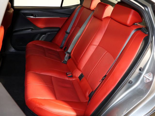 Used 2025 Toyota Camry XSE AWD/4WD image 13
