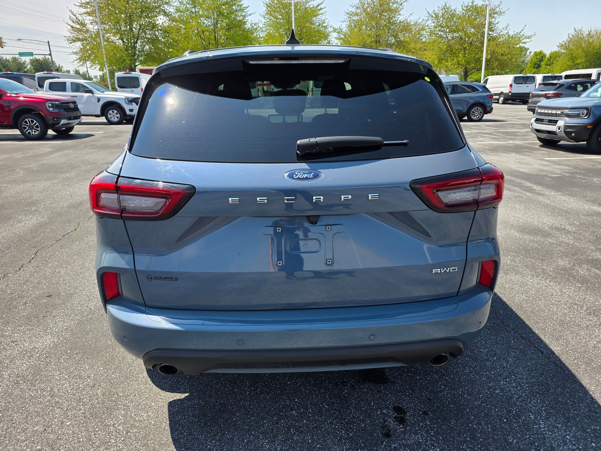 Certified 2023 Ford Escape ST-Line w/ Tech Pack #1 AWD/4WD image 4