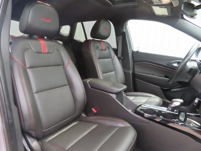 Used 2025 Chevrolet Trax RS w/ Sunroof Package FWD image 25