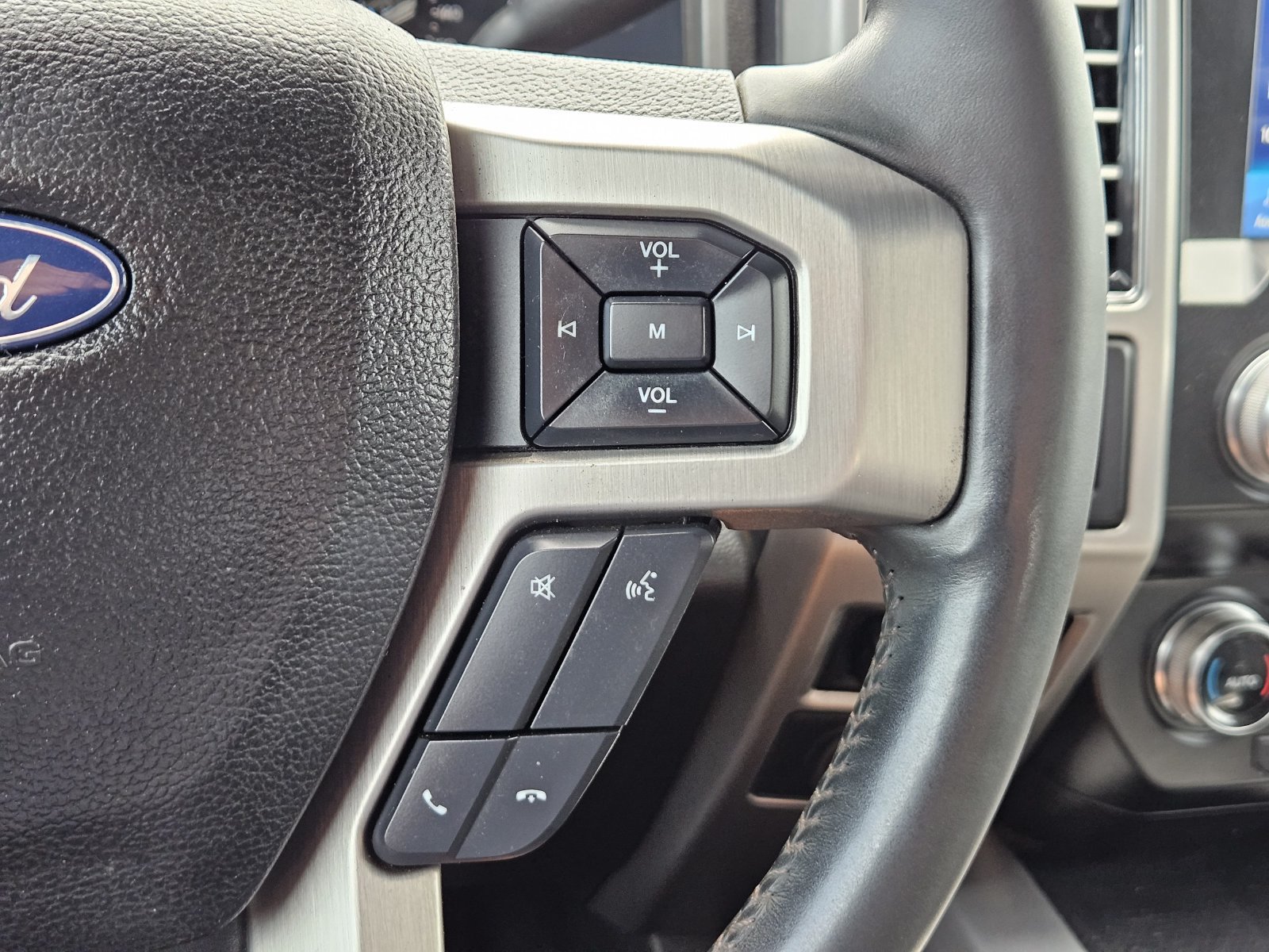 Used 2021 Ford F250 Platinum AWD/4WD image 28