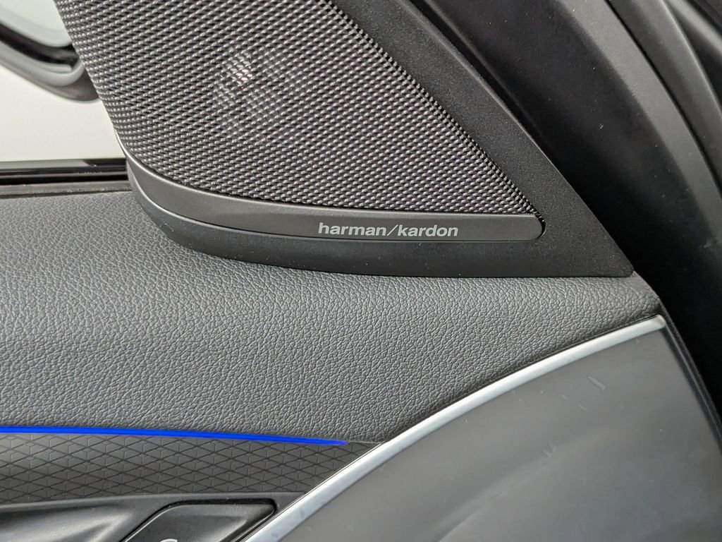 Certified 2023 BMW 540i xDrive w/ M Sport Package image 17