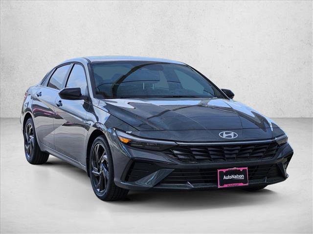 New 2026 Hyundai Elantra SEL Sport FWD image 6