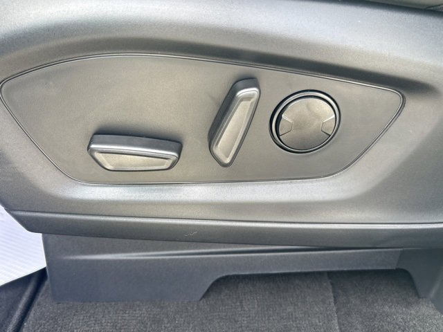 New 2025 Ford Explorer Active image 21