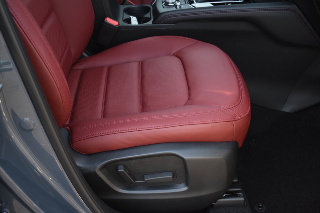 New 2025 MAZDA CX-5 Carbon Edition image 31