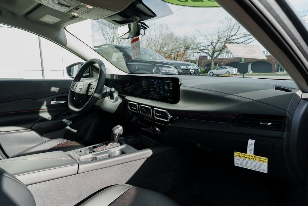 New 2026 Nissan Sentra SR w/ SR Premium Package image 28