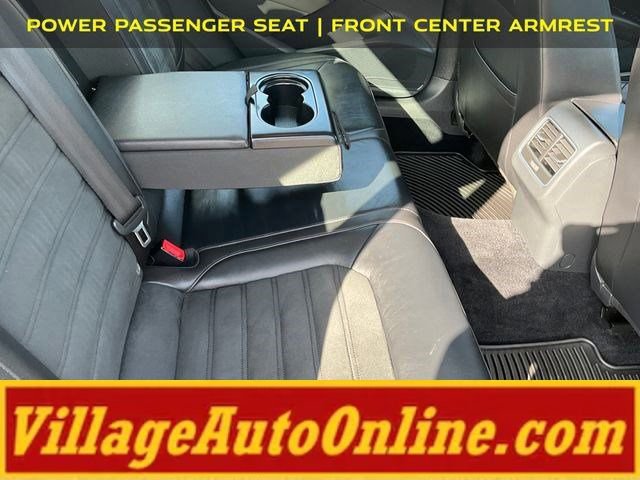 Used 2014 Volkswagen Passat 1.8T SEL Premium image 36