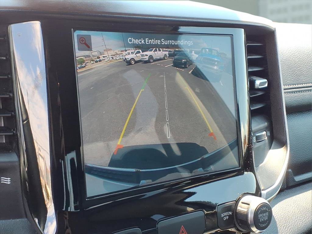 Used 2022 RAM 1500 Laramie AWD/4WD image 6