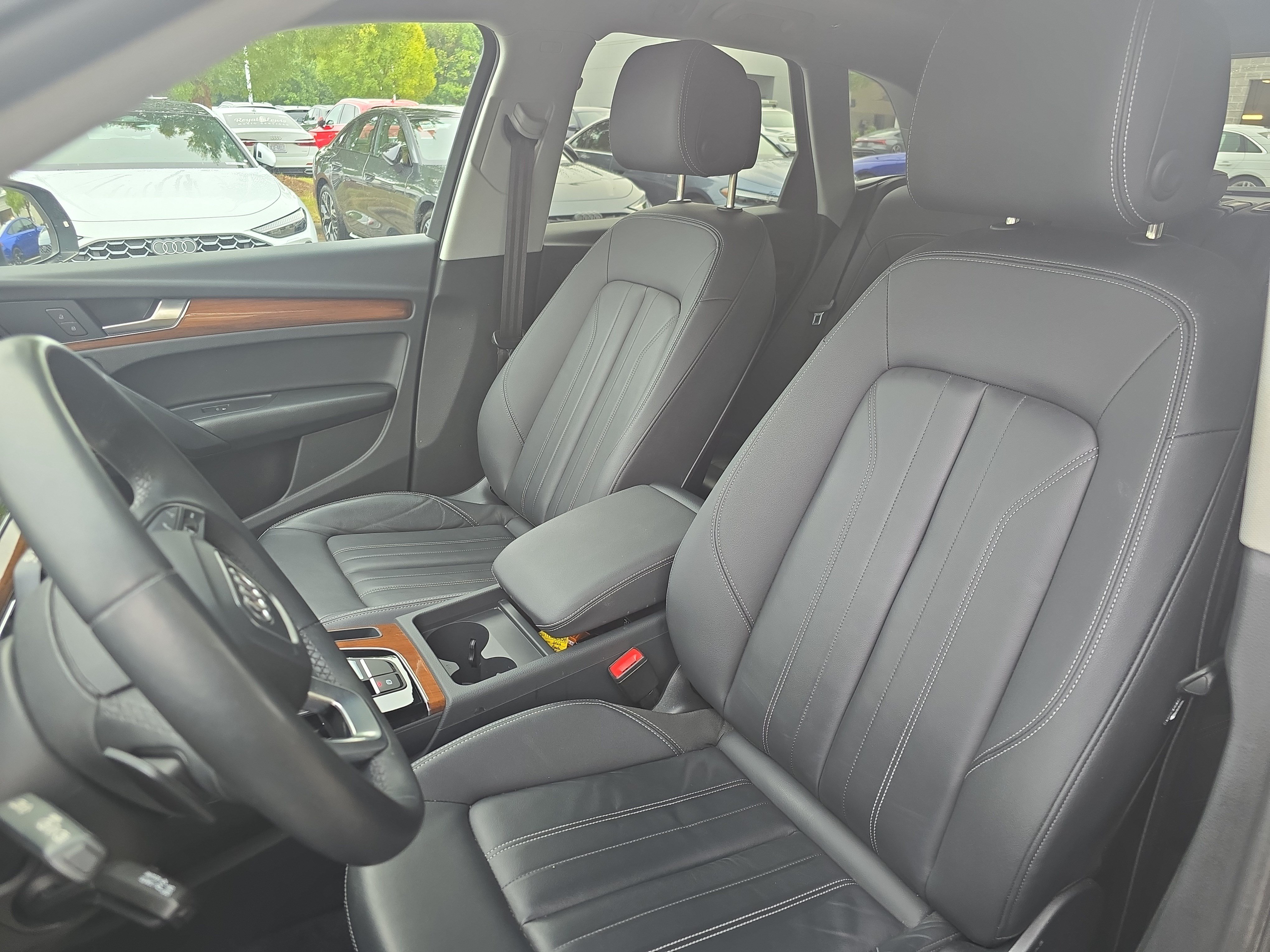 Used 2023 Audi Q5 2.0T Premium w/ Convenience Package AWD/4WD image 14