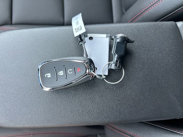 New 2026 Chevrolet Trax RS w/ Sunroof Package image 25