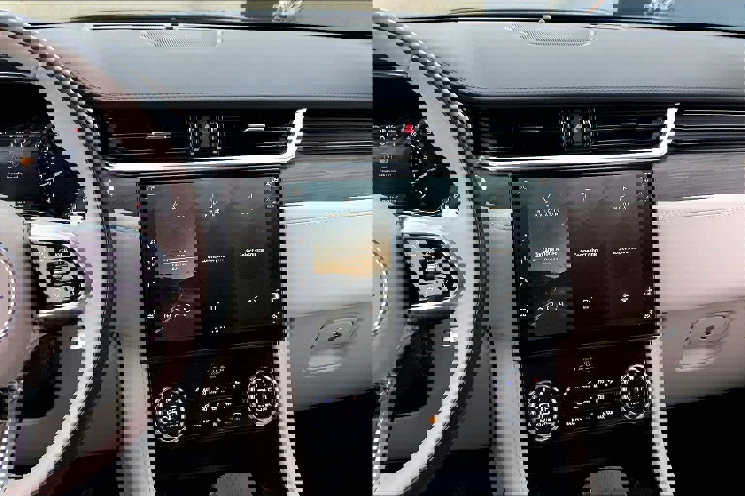 Used 2022 Jaguar F-PACE S image 6