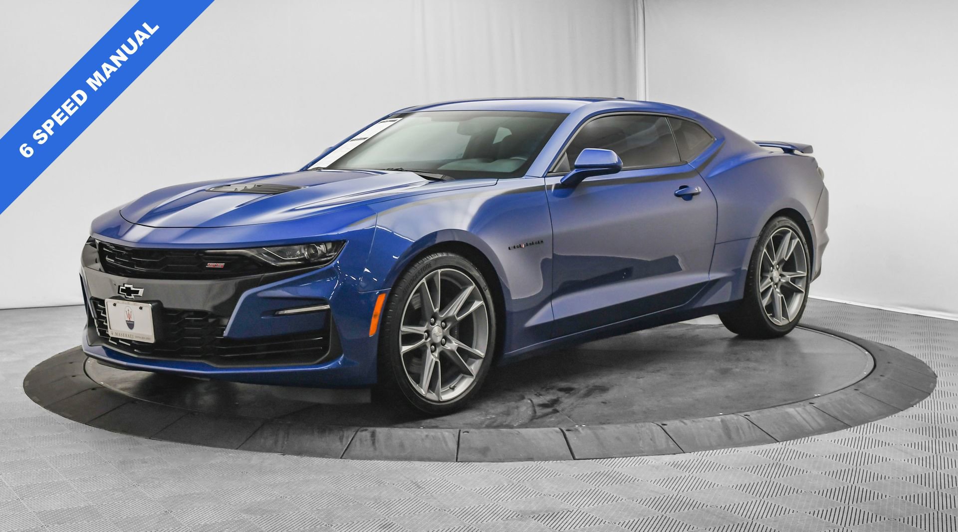 Used 2019 Chevrolet Camaro SS image 3