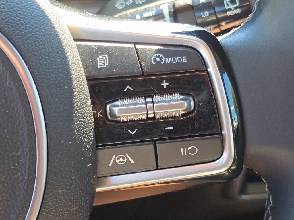 Used 2023 Kia Sorento S w/ Panoramic Sunroof Package AWD/4WD image 13