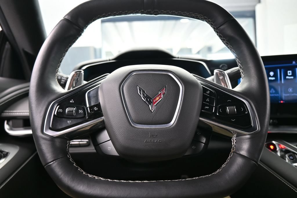 Used 2024 Chevrolet Corvette Stingray Preferred Conv w/ Z51 Performance Package RWD image 29