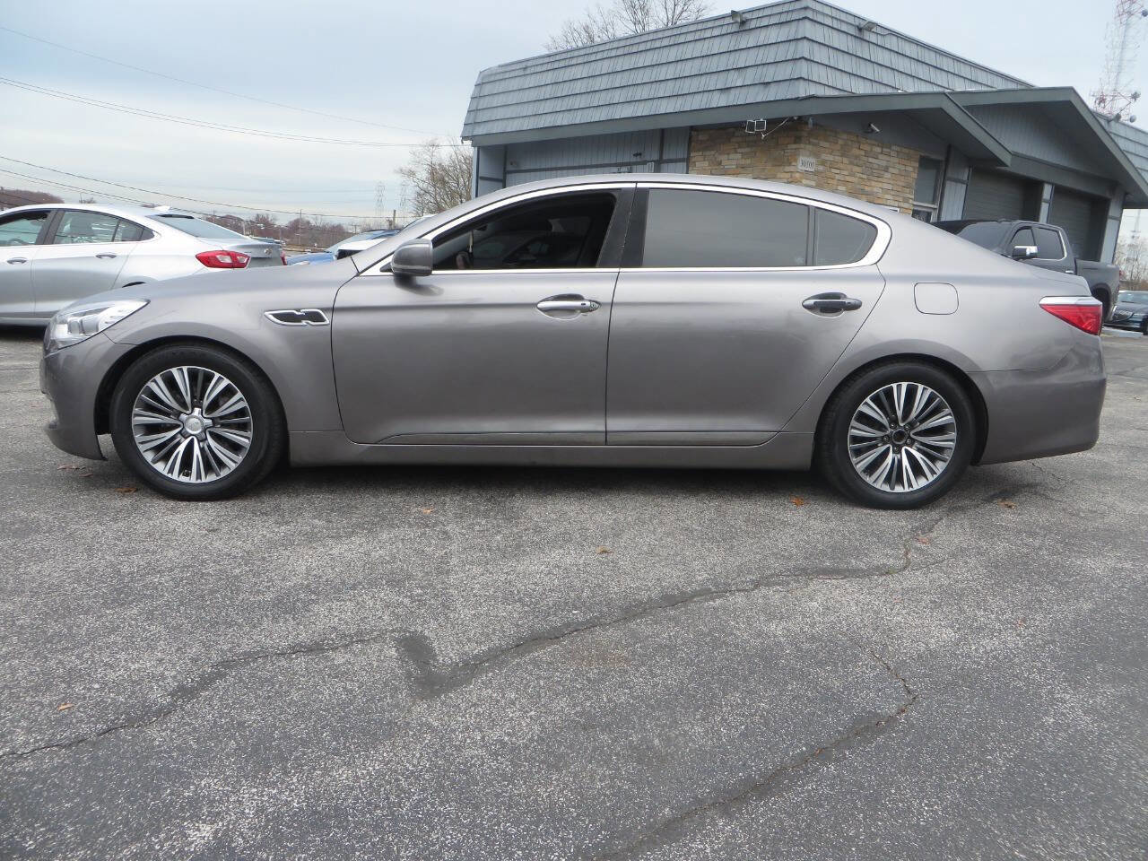 Used 2016 Kia K900 Luxury image 8