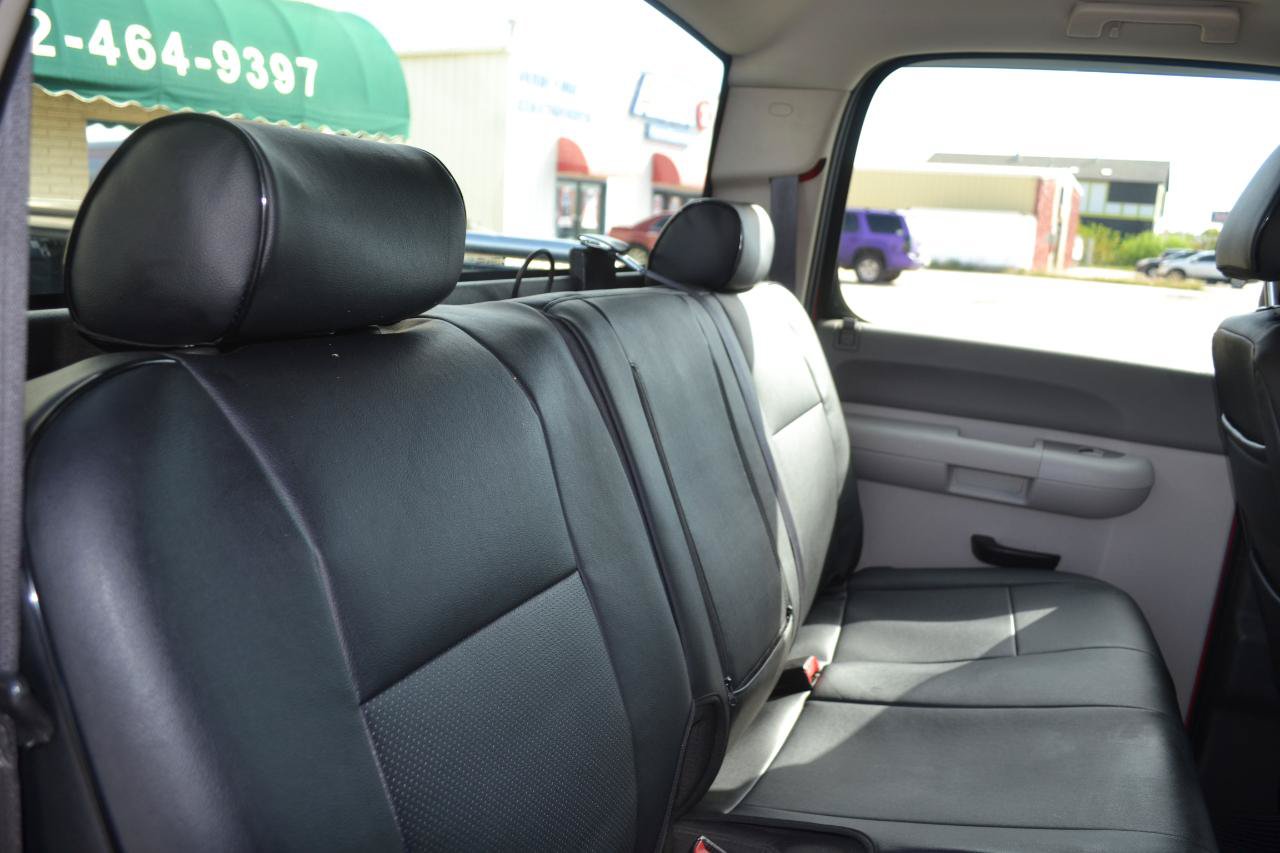 Used 2010 Chevrolet Silverado 2500 W/T AWD/4WD image 28