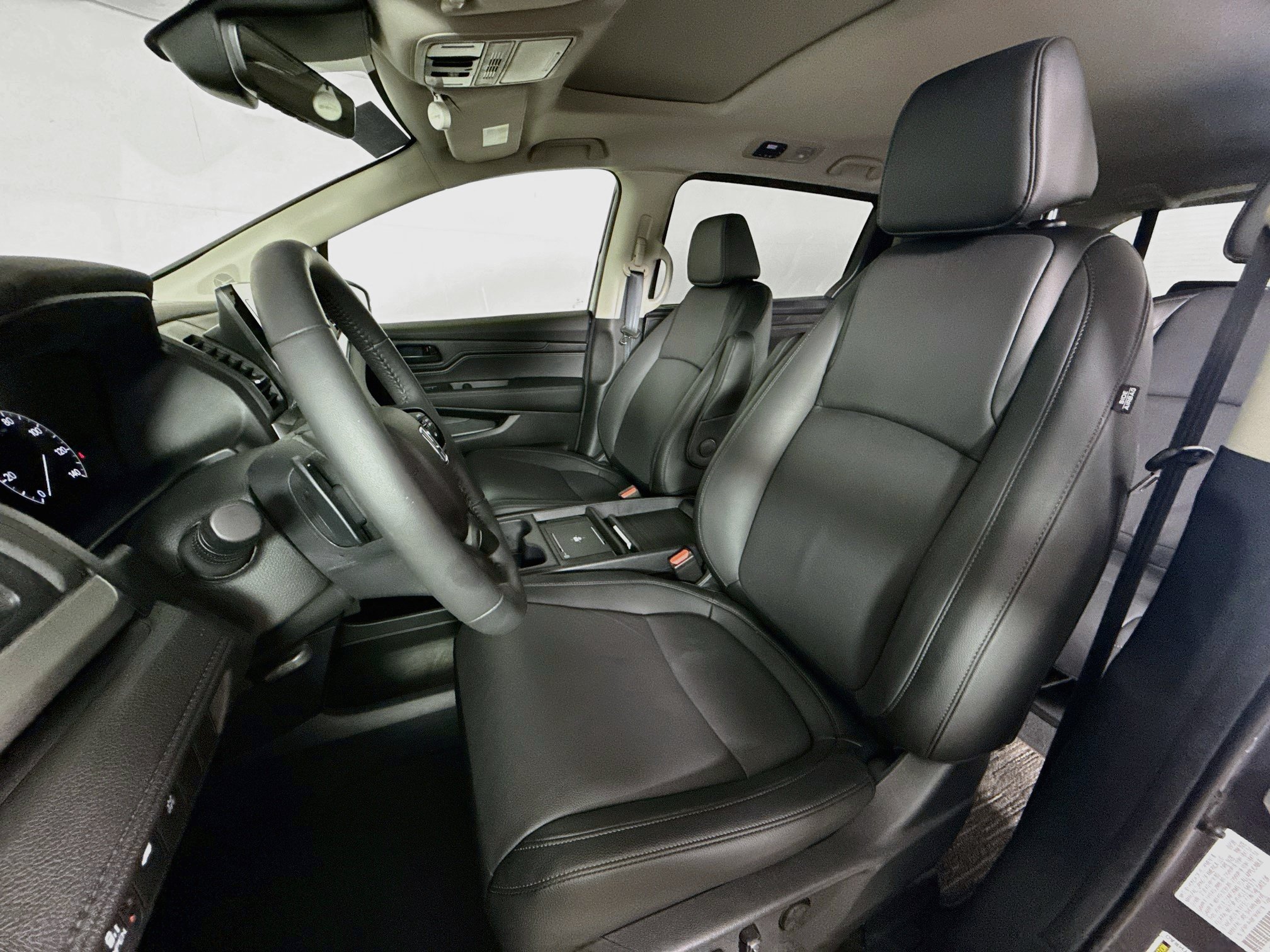 Certified 2026 Honda Odyssey EX-L image 25