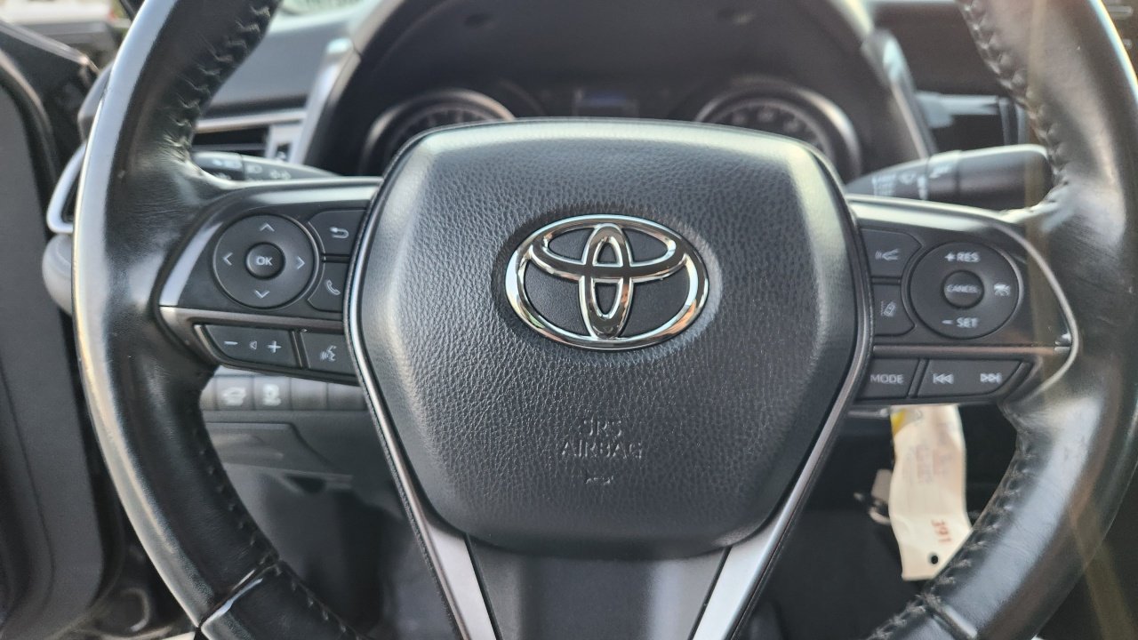 Used 2023 Toyota Camry SE FWD image 18