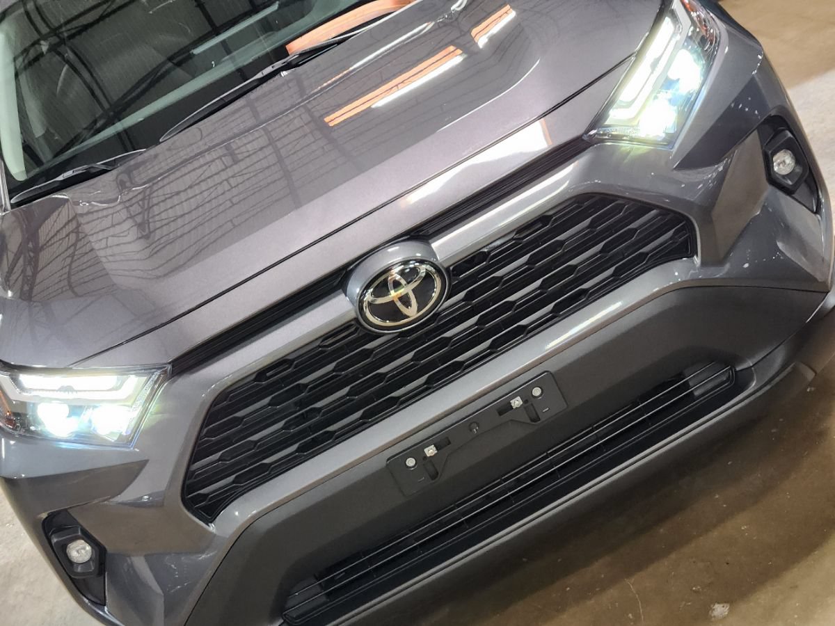 Used 2024 Toyota RAV4 XLE Premium FWD image 17