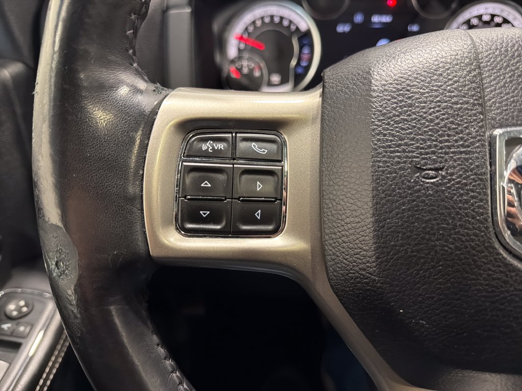 Used 2017 RAM 1500 Laramie w/ Convenience Group AWD/4WD image 14