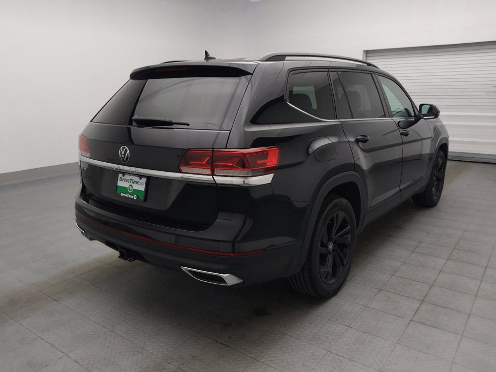Used 2023 Volkswagen Atlas SE w/ Black Wheel Package FWD image 9