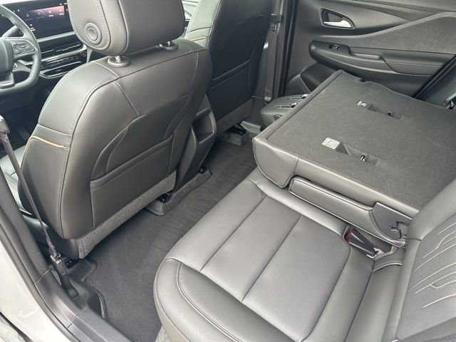Used 2025 Buick Envista Avenir image 50