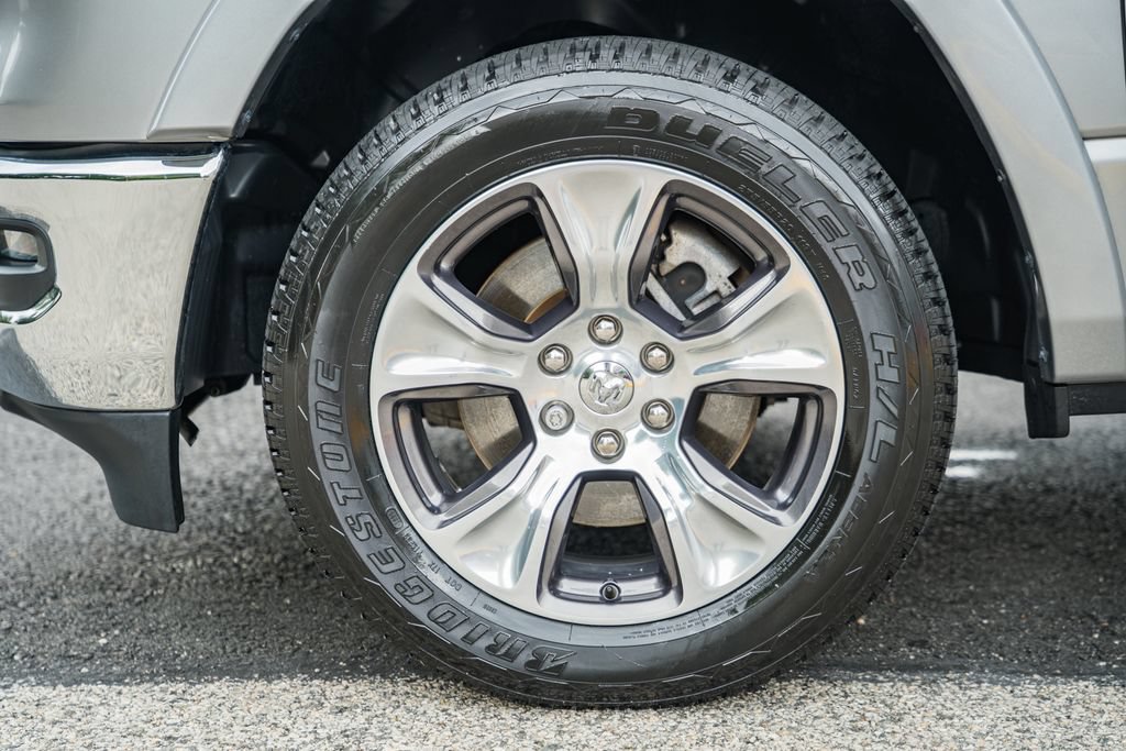 Used 2022 RAM 1500 Laramie AWD/4WD image 19