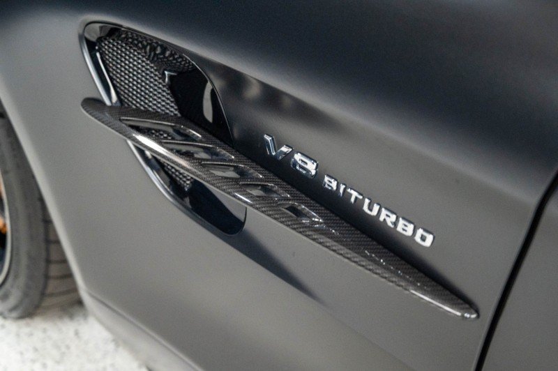 Used 2020 Mercedes-Benz AMG GT R image 16