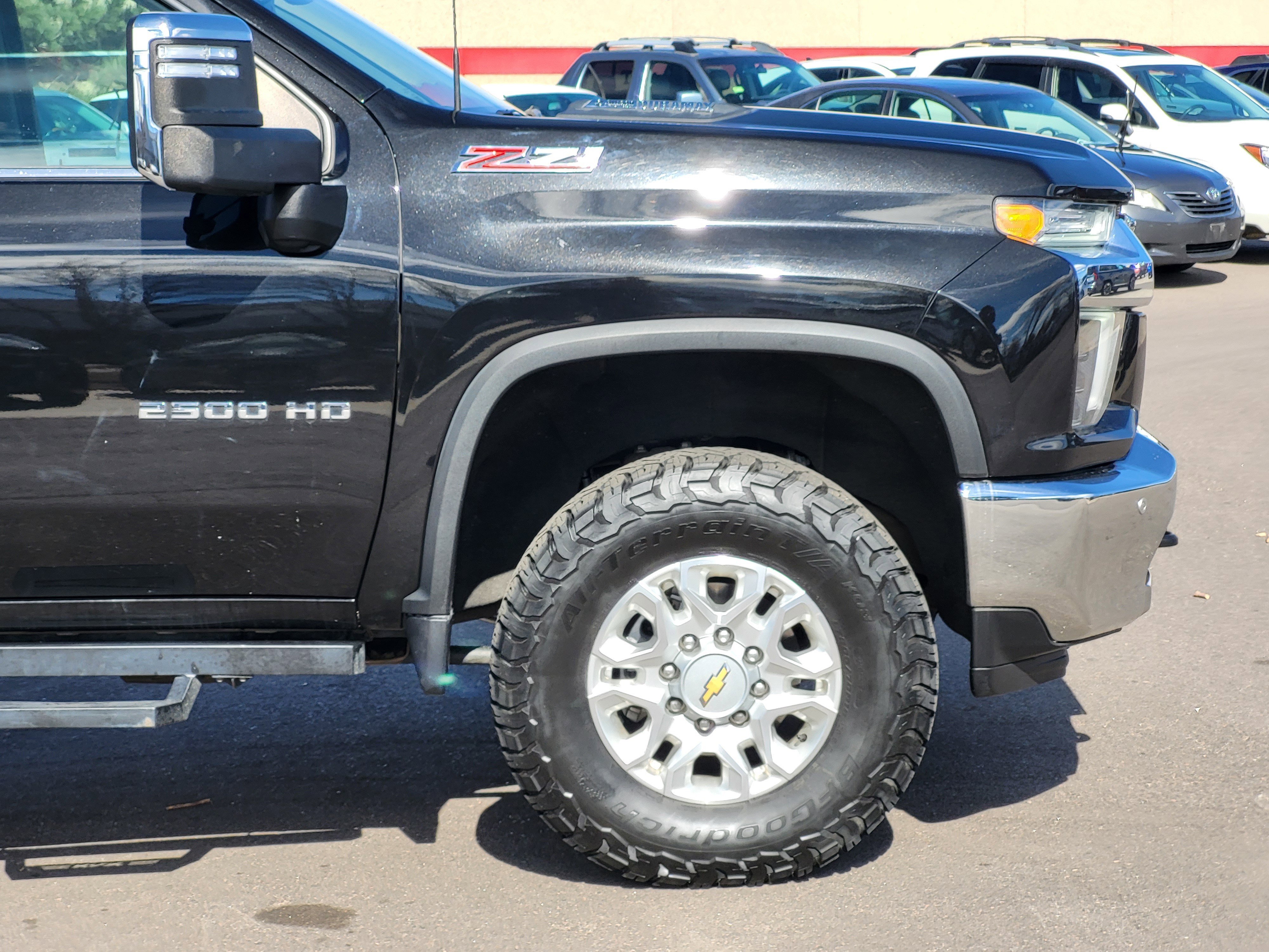 Used 2022 Chevrolet Silverado 2500 LTZ w/ LTZ Plus Package image 7