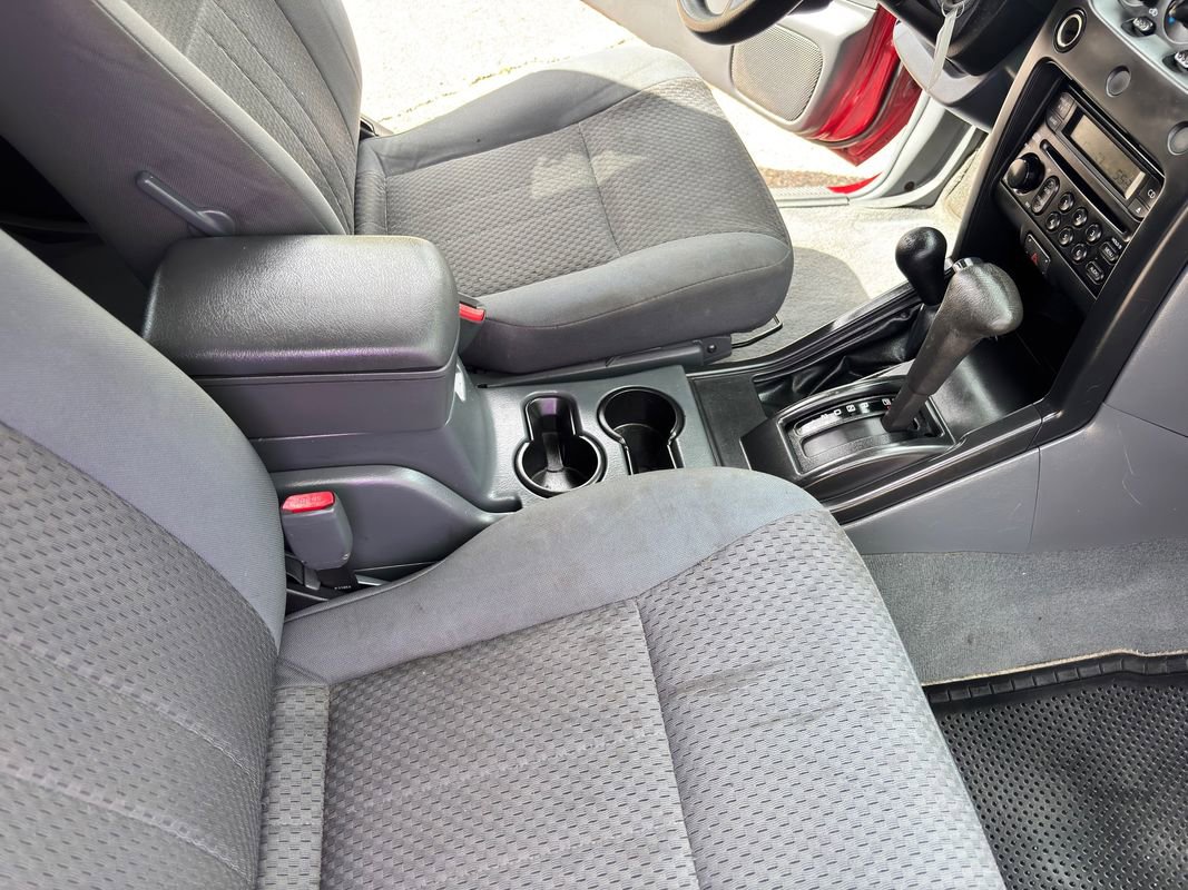 Used 2002 Nissan Xterra XE image 39