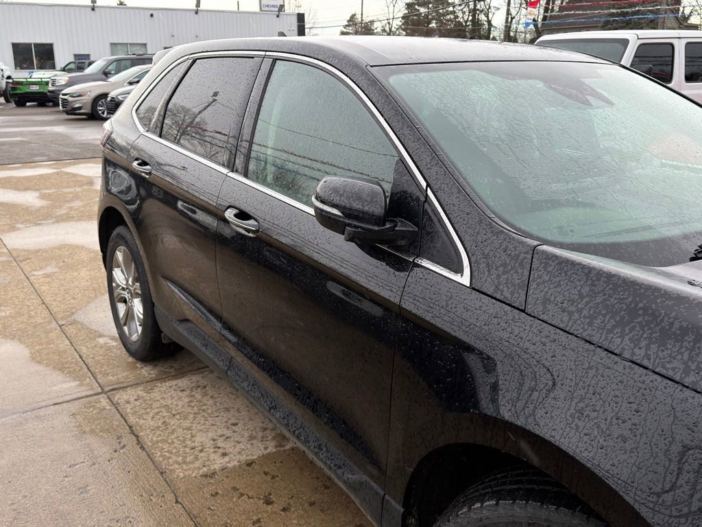 Used 2024 Ford Edge Titanium image 11