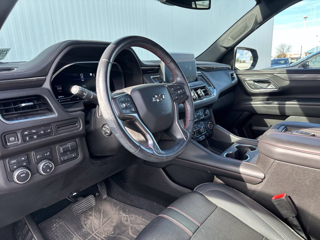 Used 2022 Chevrolet Suburban RST w/ Sport Performance Package AWD/4WD image 15