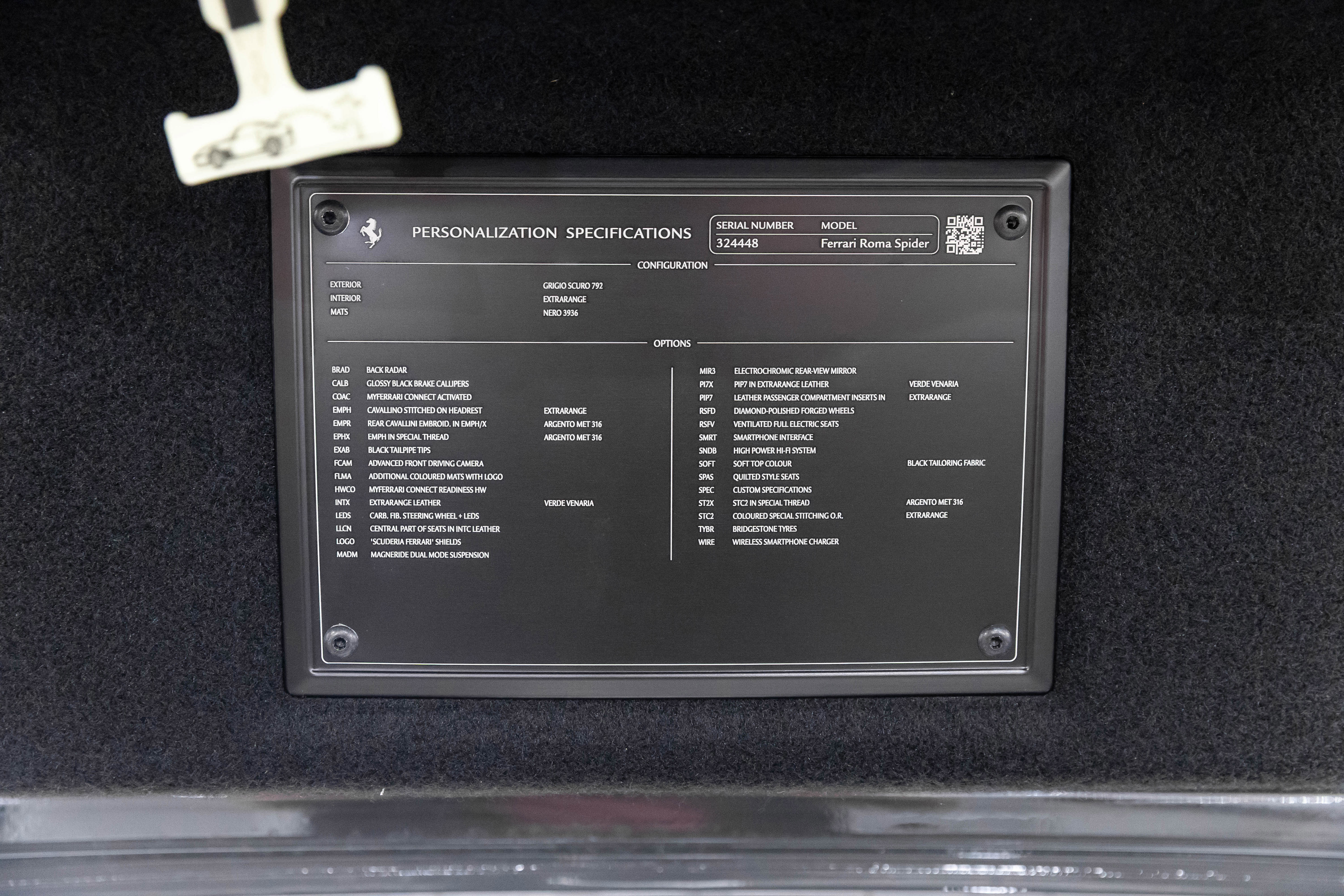 Certified 2025 Ferrari Roma Spider RWD image 32