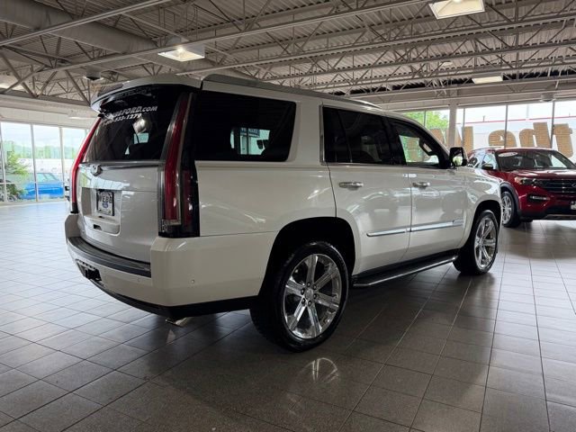 Used 2020 Cadillac Escalade Premium Luxury AWD/4WD image 9