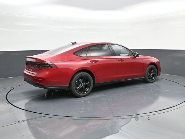 New 2025 Honda Accord SE image 13