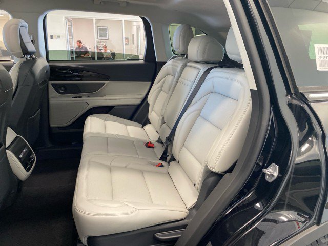 New 2026 Lincoln Nautilus Premier w/ Equipment Group 102A AWD/4WD image 9