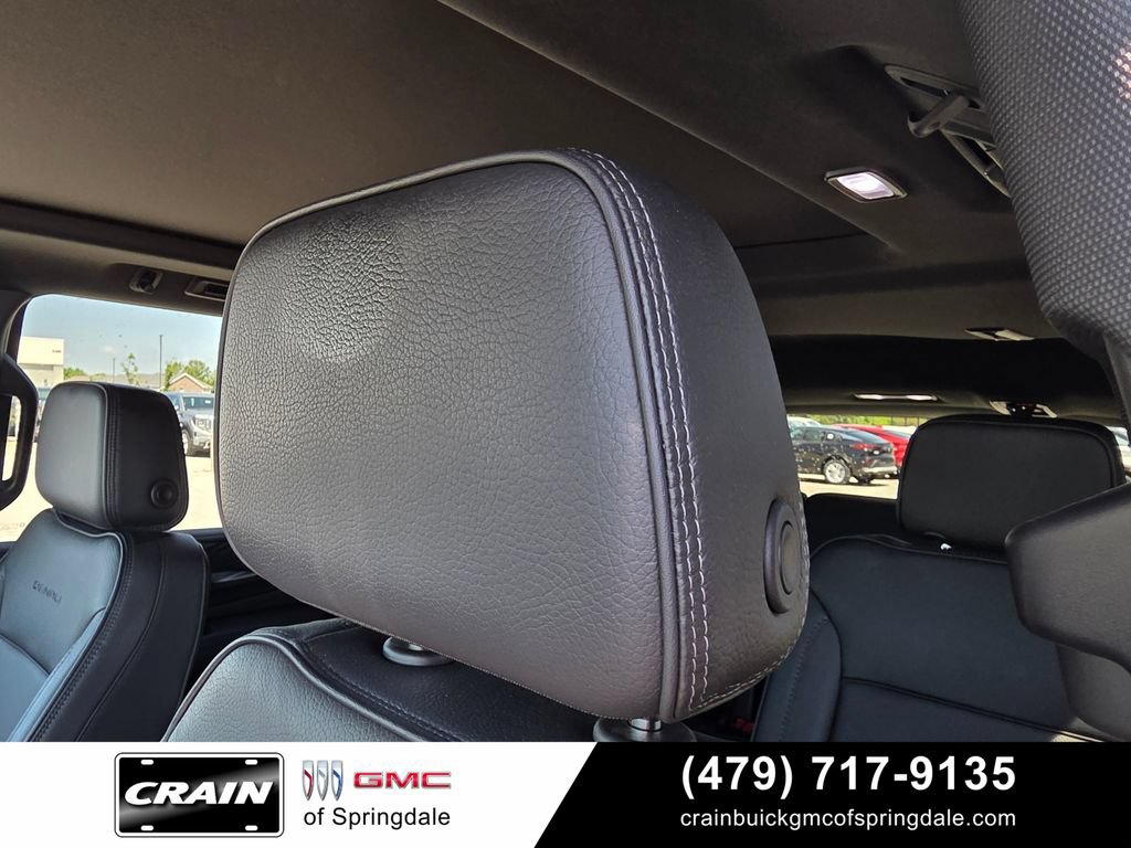 Used 2024 GMC Yukon Denali AWD/4WD image 21
