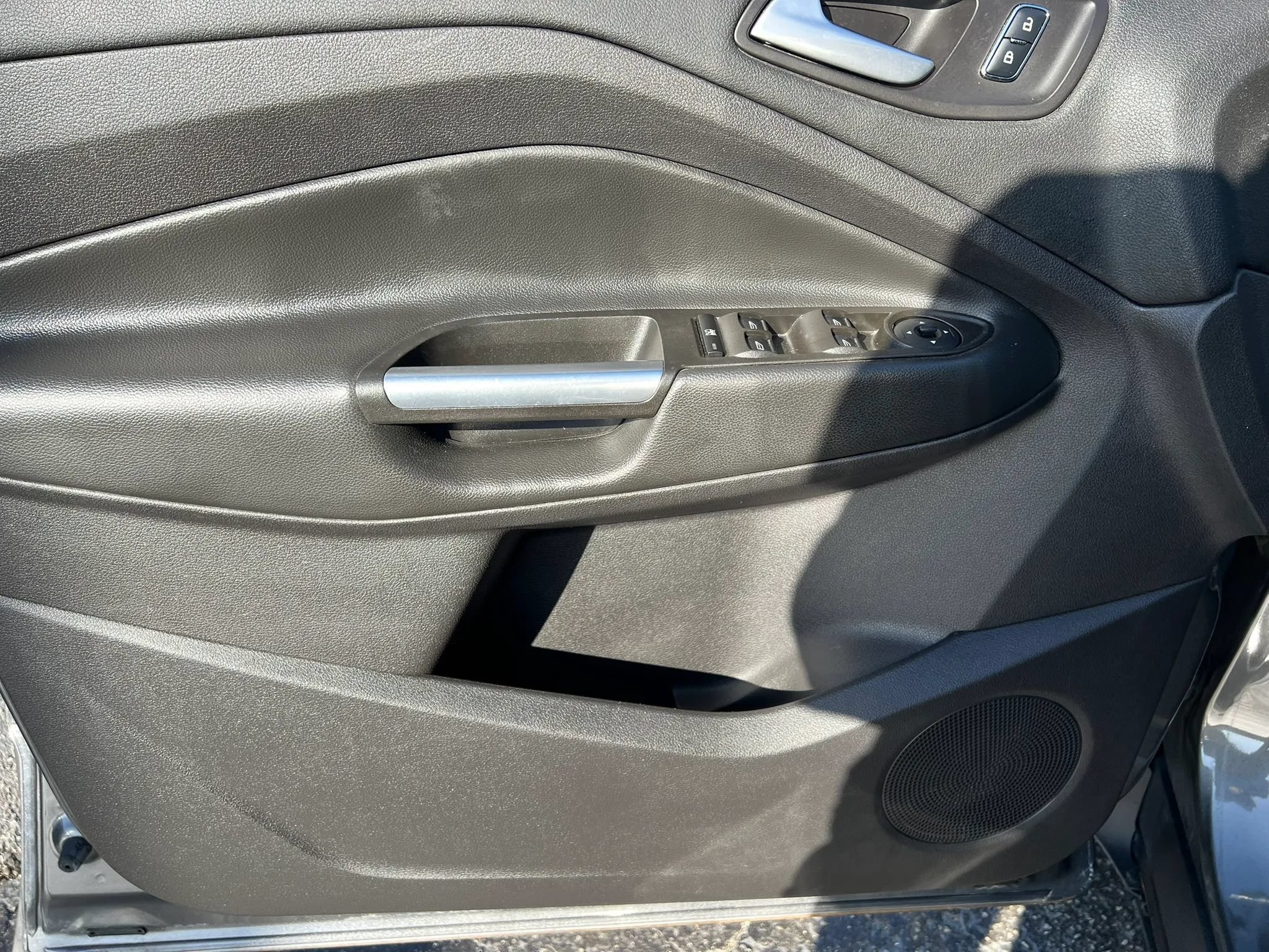 Used 2014 Ford Escape SE AWD/4WD image 9