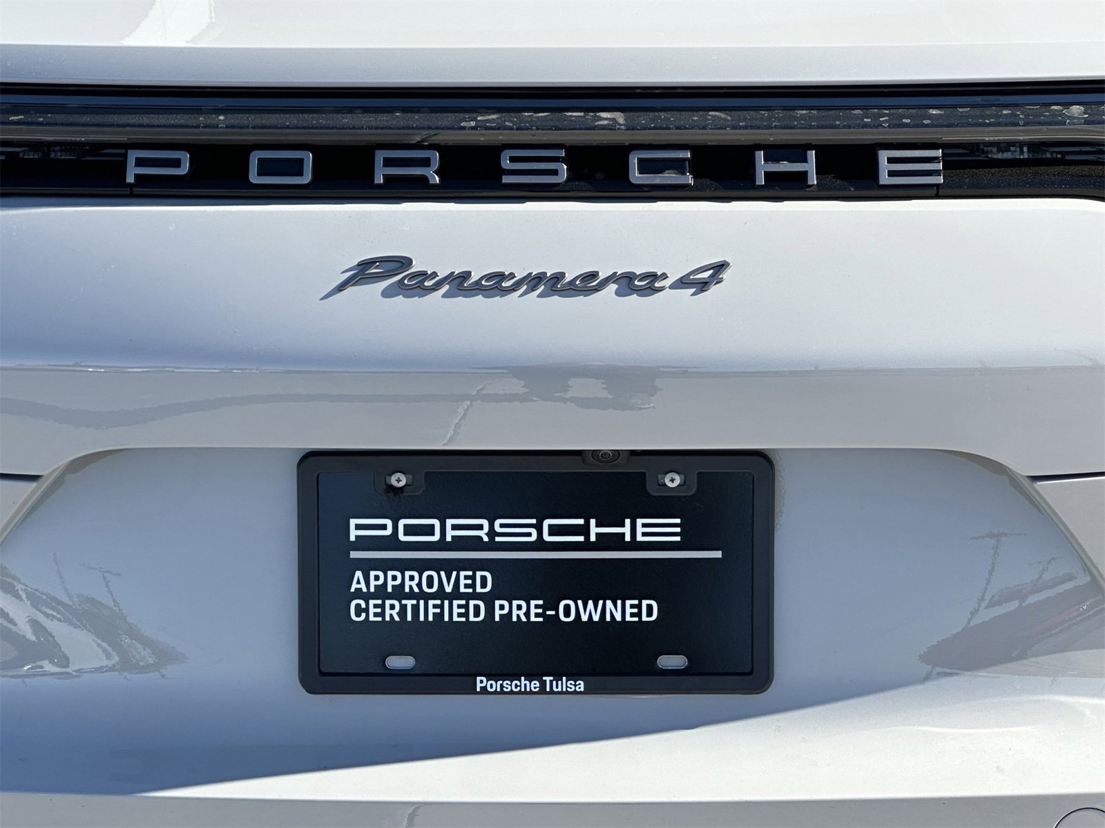 Certified 2023 Porsche Panamera 4 Platinum Edition image 14