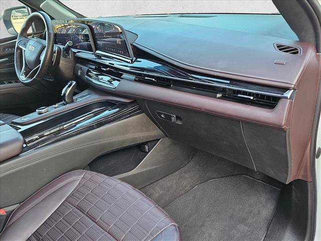 Used 2023 Cadillac Escalade ESV V AWD/4WD image 23