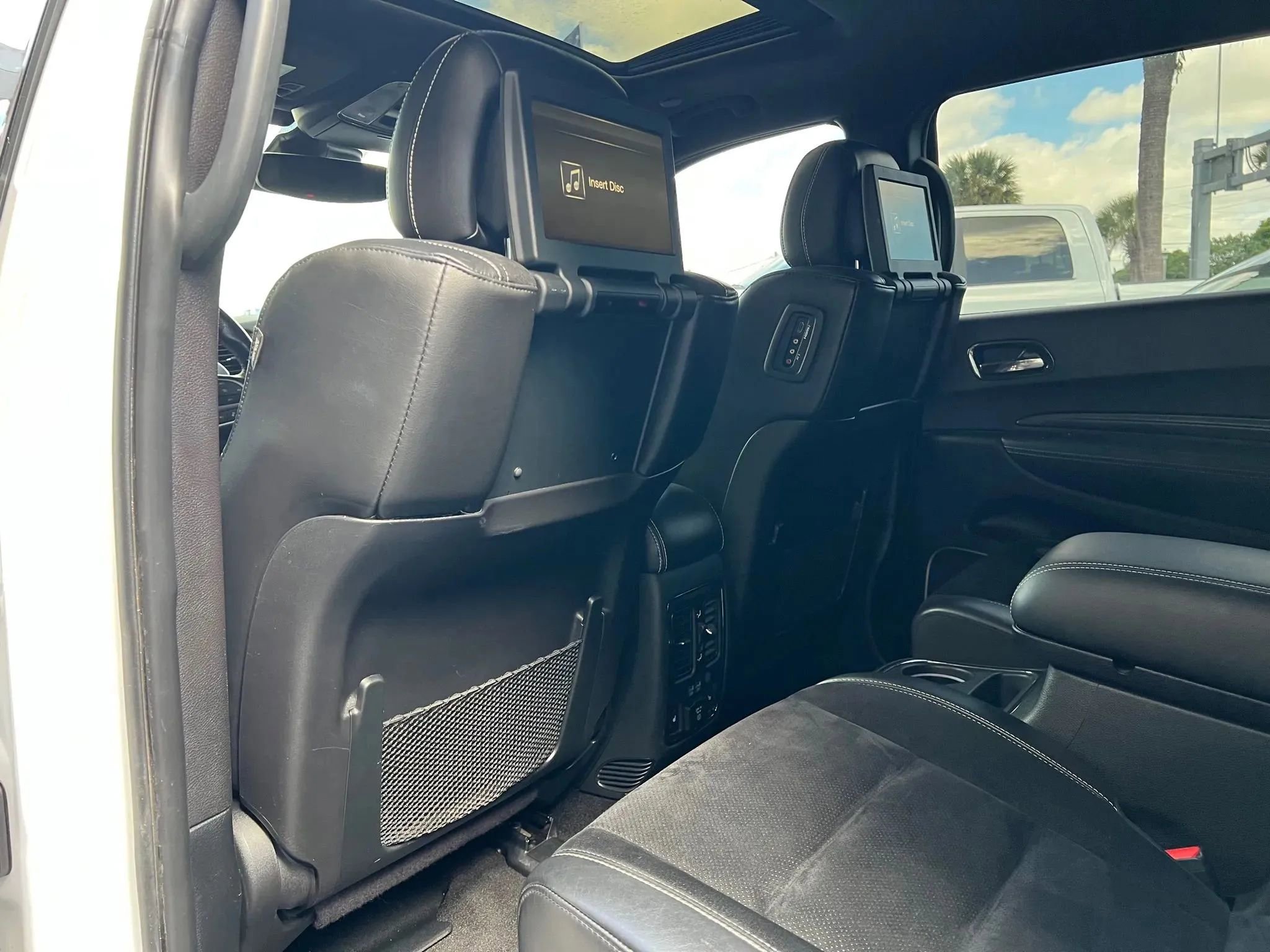 Used 2020 Dodge Durango SRT w/ Premium Interior Group AWD/4WD image 22