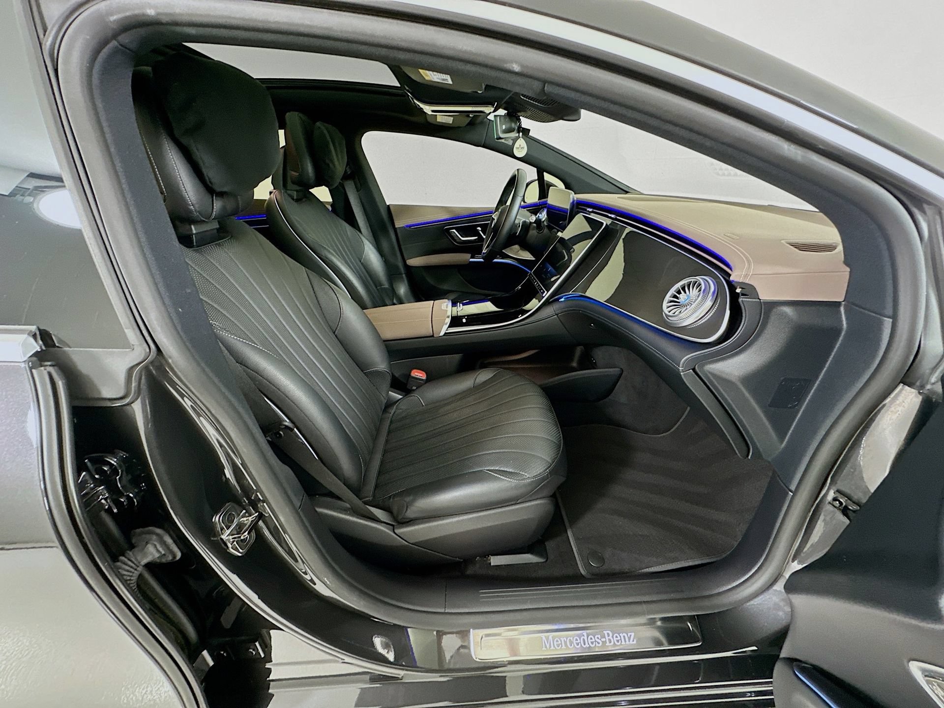 Certified 2023 Mercedes-Benz EQS 450+ Sedan image 32