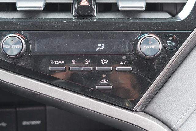 Used 2024 Toyota Camry XSE image 28