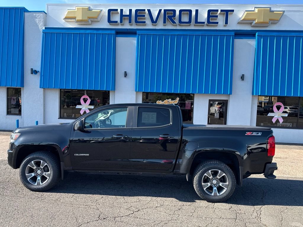 Used 2020 Chevrolet Colorado Z71 AWD/4WD image 16