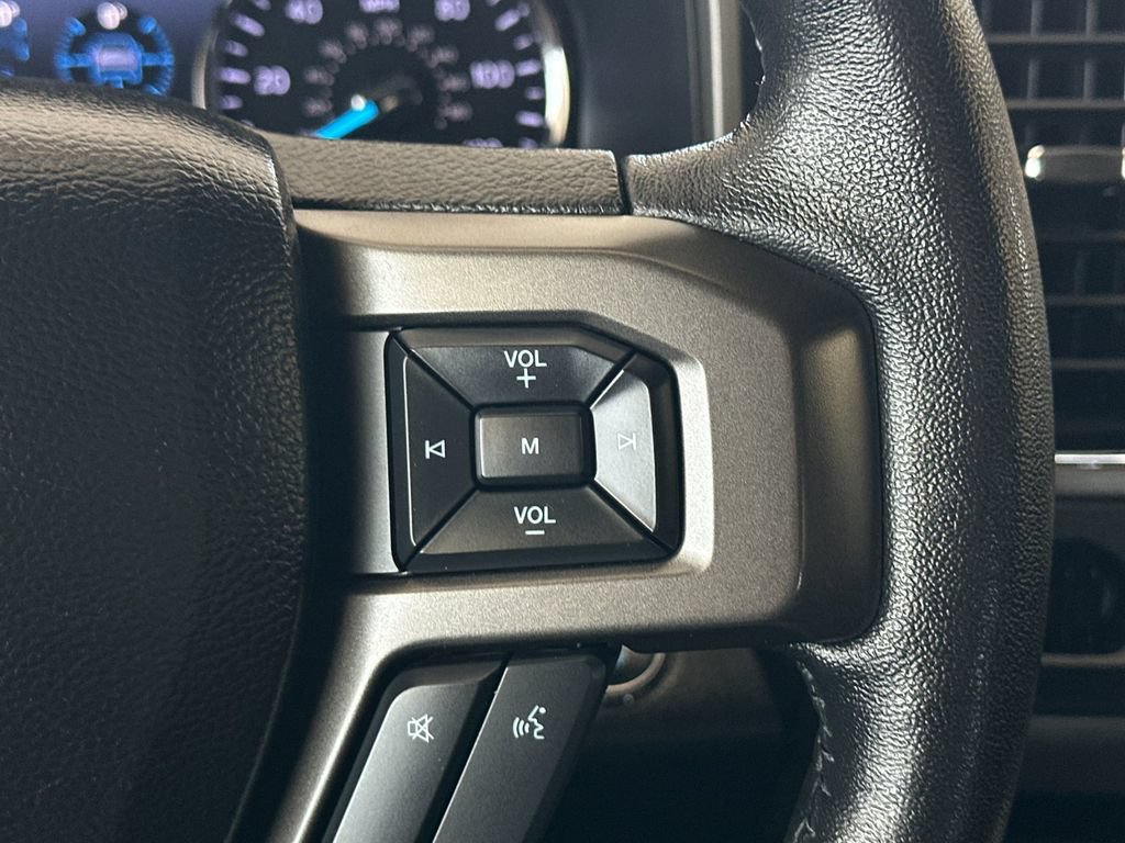Used 2019 Ford Expedition Max XLT w/ Equipment Group 202A RWD image 24