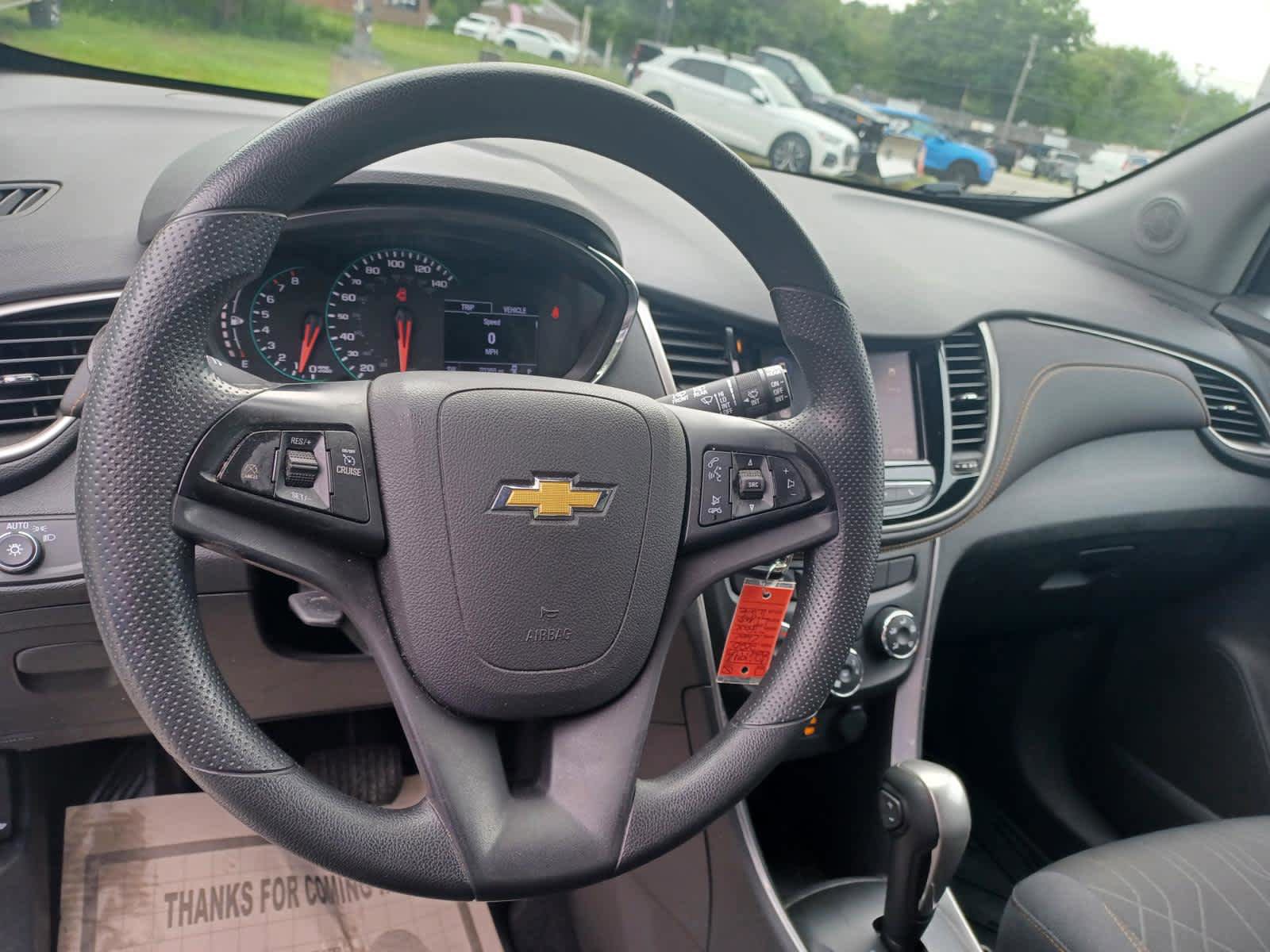 Used 2020 Chevrolet Trax LT AWD/4WD image 9